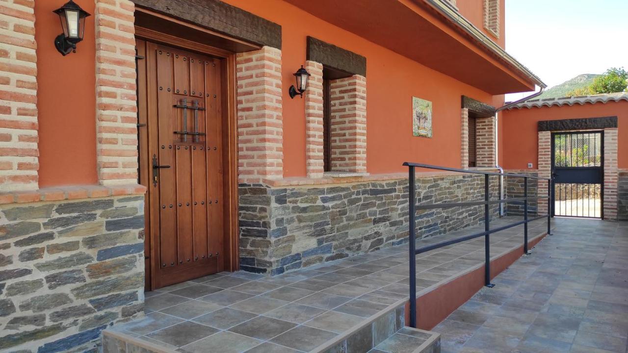 Casa Rural La Colmena Del Geoparque Navatrasierra Eksteriør bilde