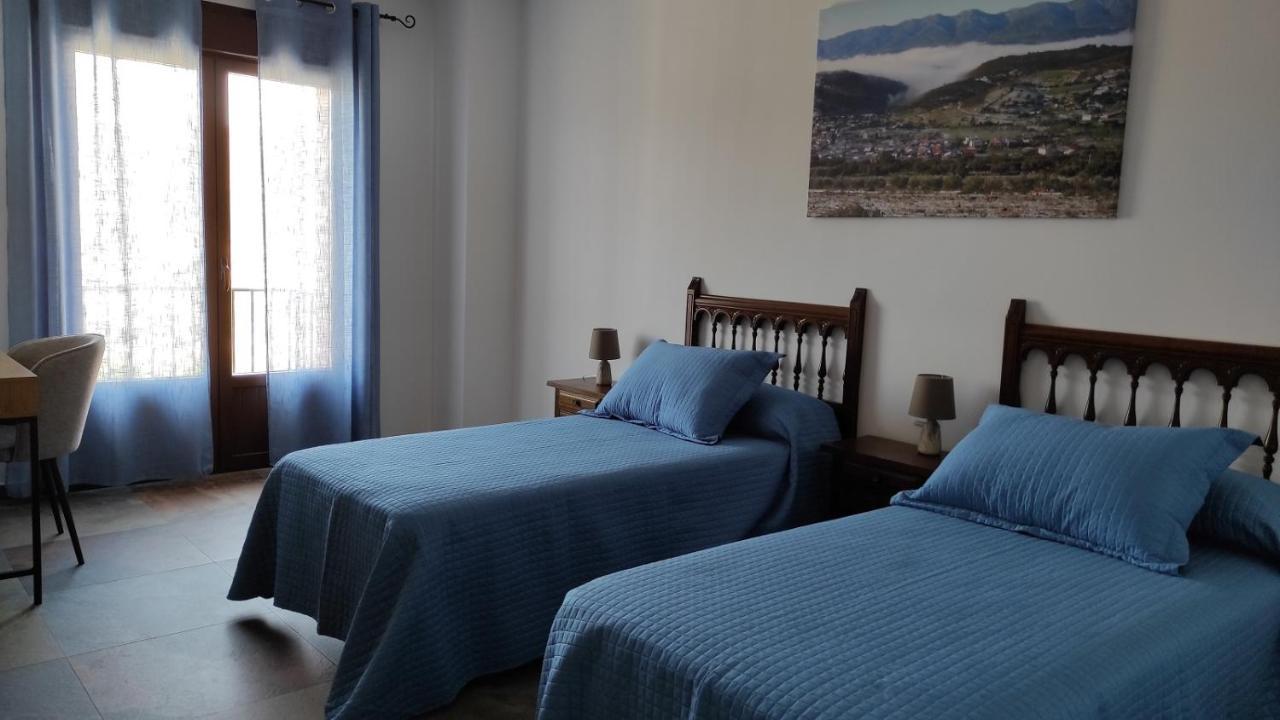 Casa Rural La Colmena Del Geoparque Navatrasierra Eksteriør bilde